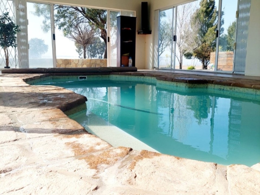 5 Bedroom Property for Sale in Oranjeville Free State